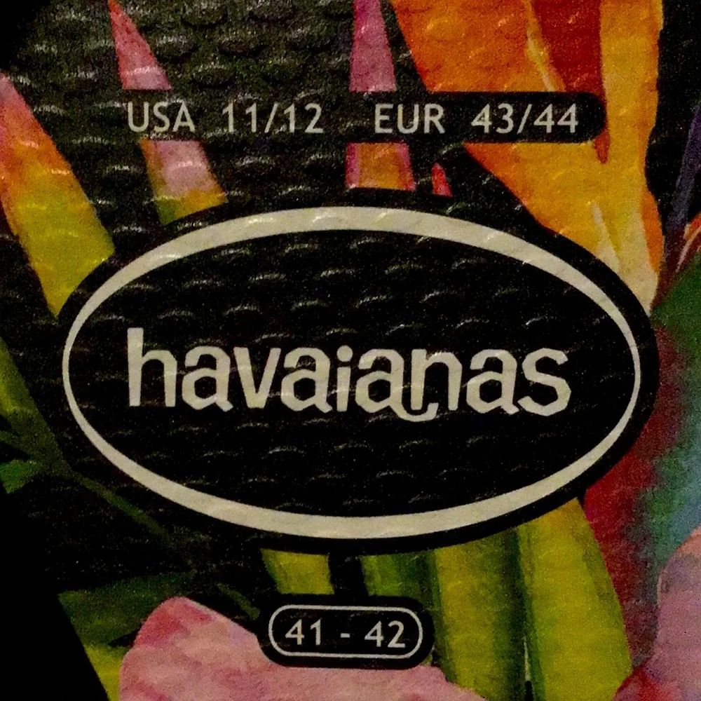 Havaianas Floral Flip Flops - Picture 4 of 4